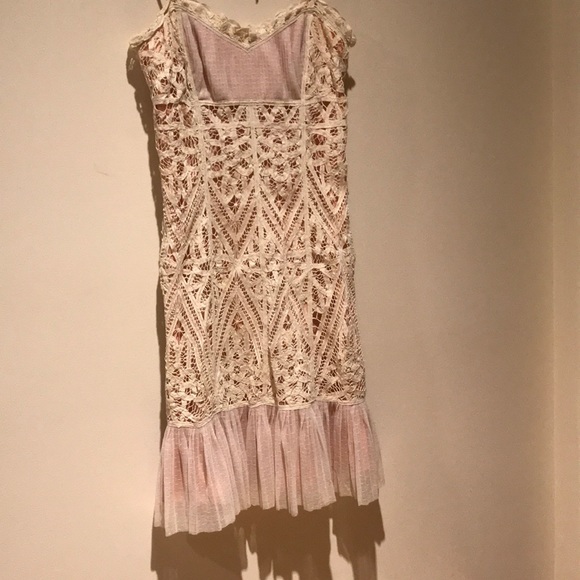 Dress - Picture 1 of 5